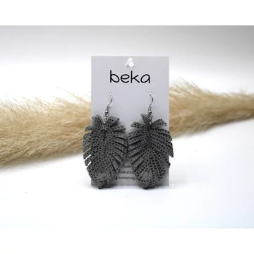 Fülbevaló, Foltos szürke